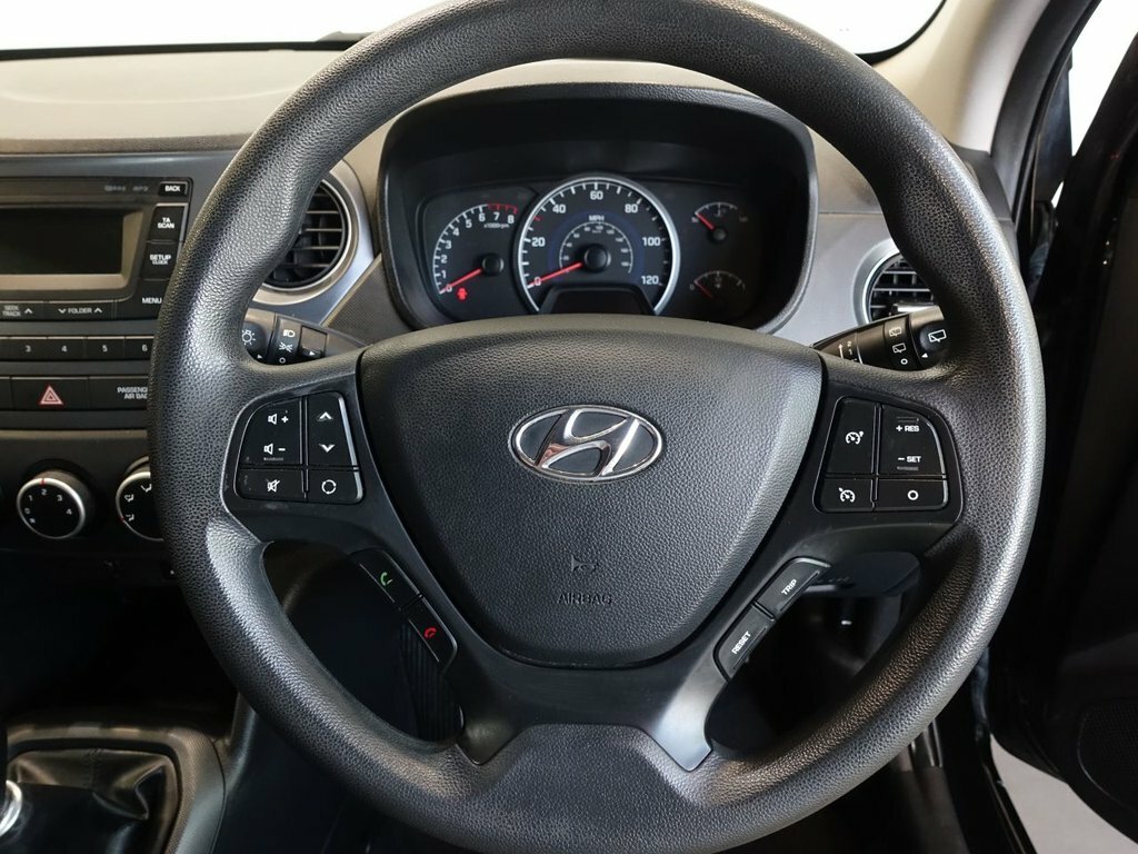 Hyundai I10 1L Se Black #2