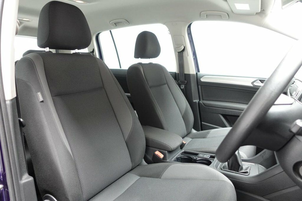 Volkswagen Touran 1.6L S Blue #3