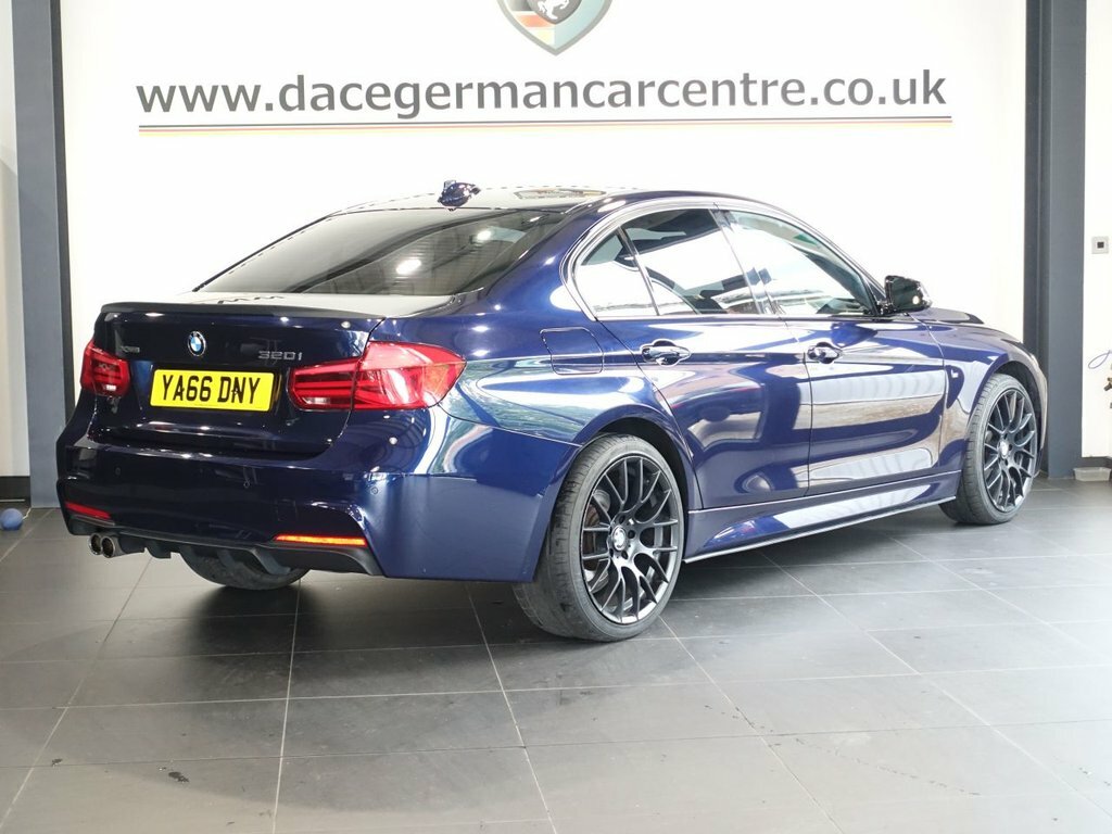 BMW 3 Series 2L M Sport Blue #4