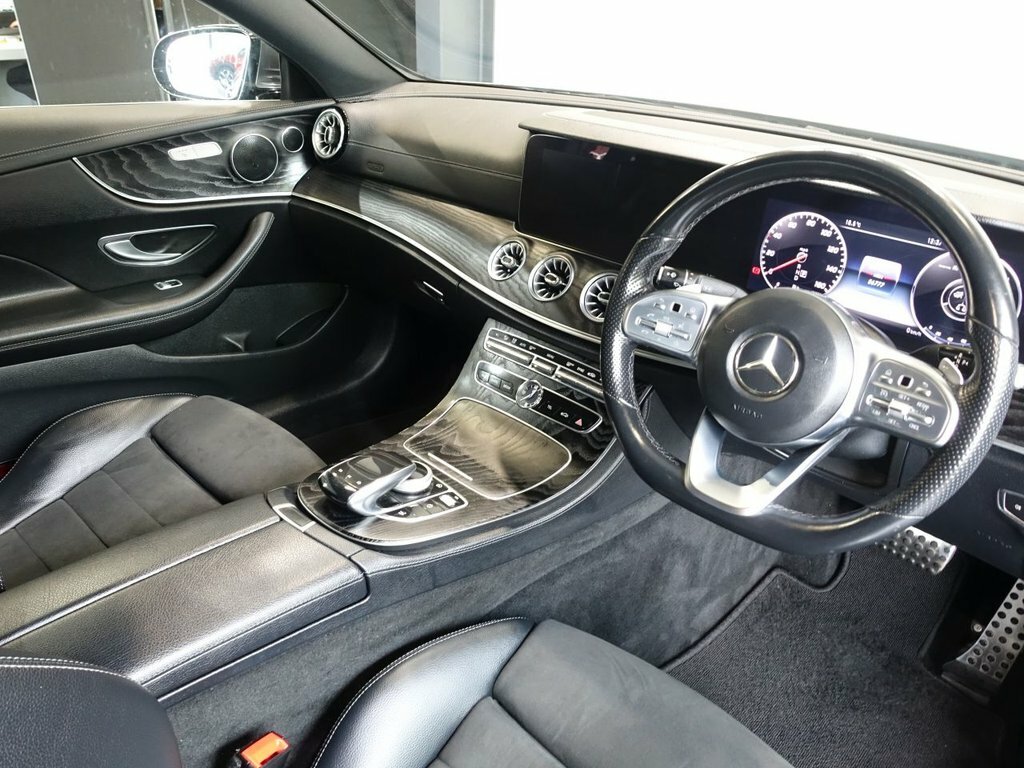 Mercedes-Benz E Class 2L Amg Line Grey