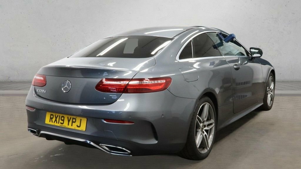 Mercedes-Benz E Class 2L Amg Line RX19YPJ Grey #4
