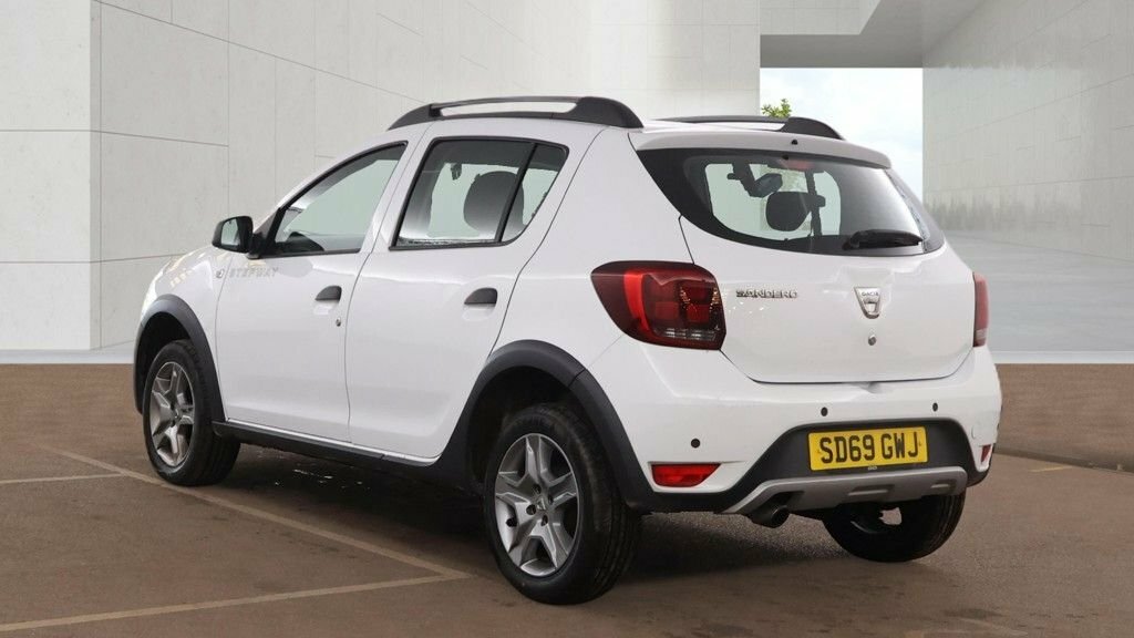 Dacia Sandero Stepway 0.9L Comfort White #3