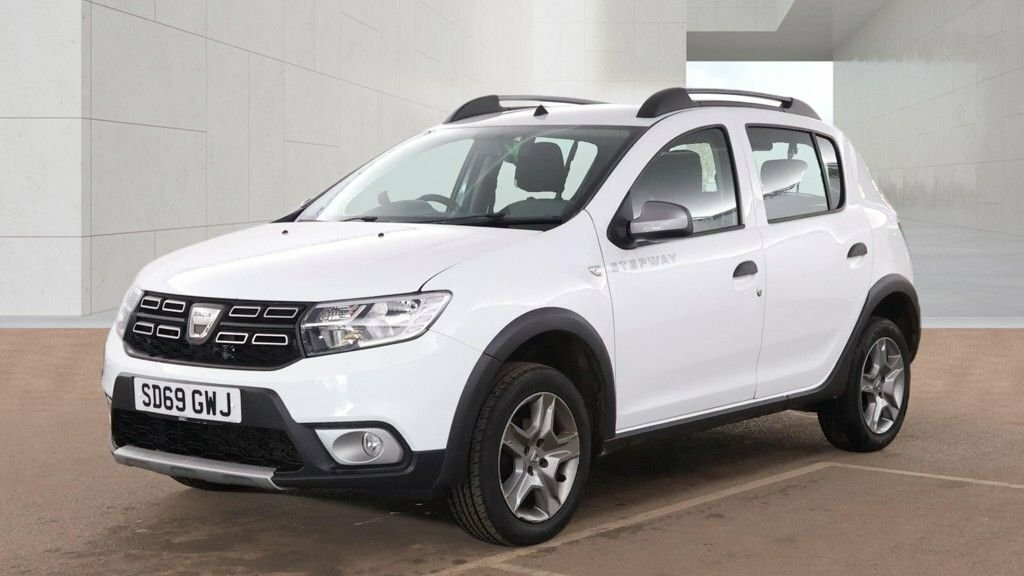 Dacia Sandero Stepway 0.9L Comfort White #2