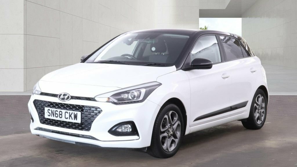 Hyundai I20 1.2L Premium Nav White #2
