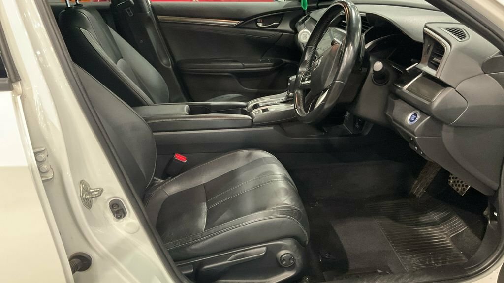 Honda Civic 1L Ex White #6