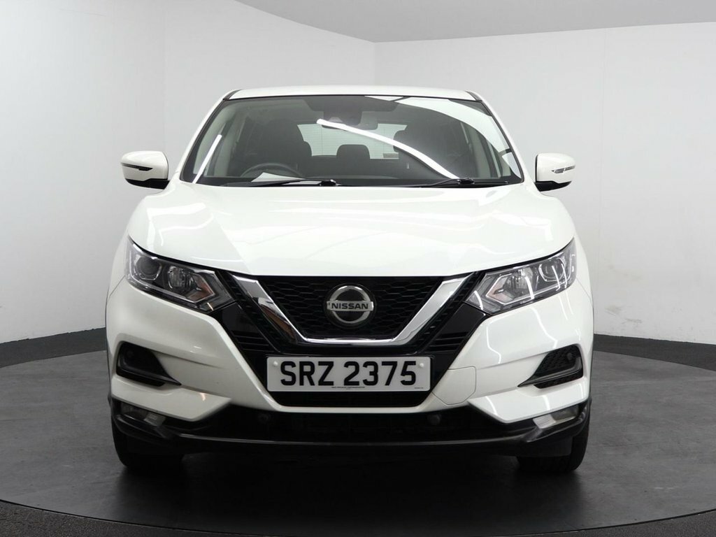 Nissan Qashqai 1.3L Acenta Premium SRZ2375 White #4