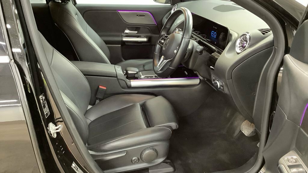 Mercedes-Benz EQA Eqa 250 Sport Black #6