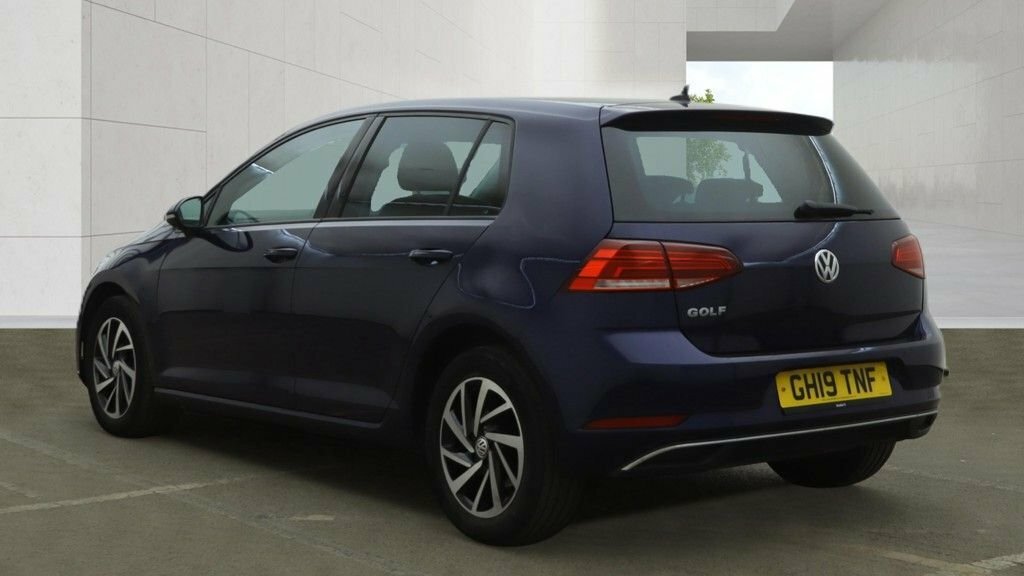 Volkswagen Golf 1L Match Blue #3