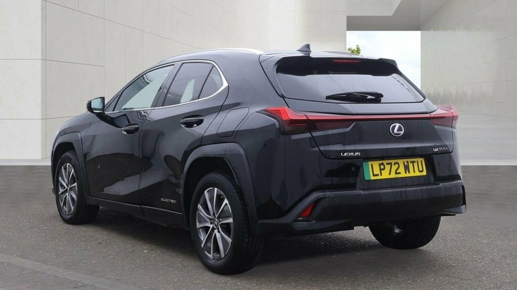 Lexus UX Suv Black #3