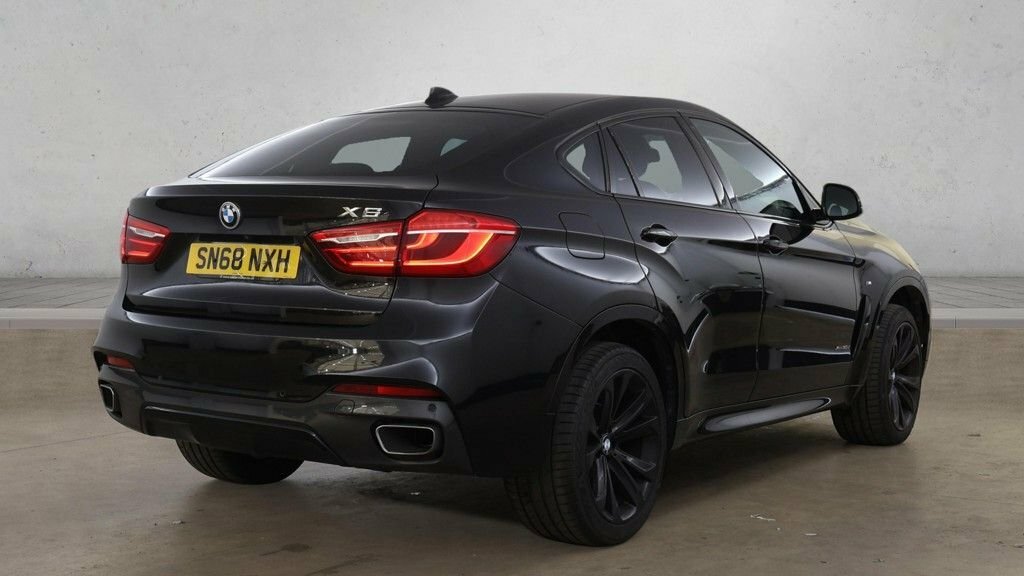 BMW X6 Automatic Black #3