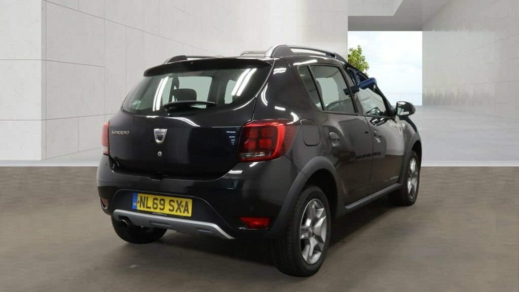 Dacia Sandero Stepway 0.9L Comfort Black #4