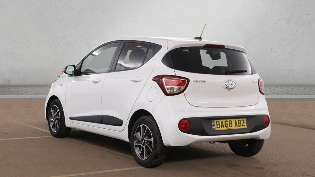 Hyundai I10 1L Go Se White #4