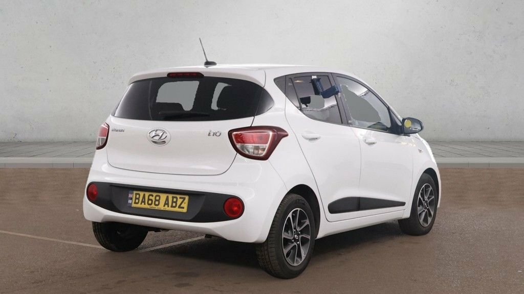 Hyundai I10 1L Go Se White #5