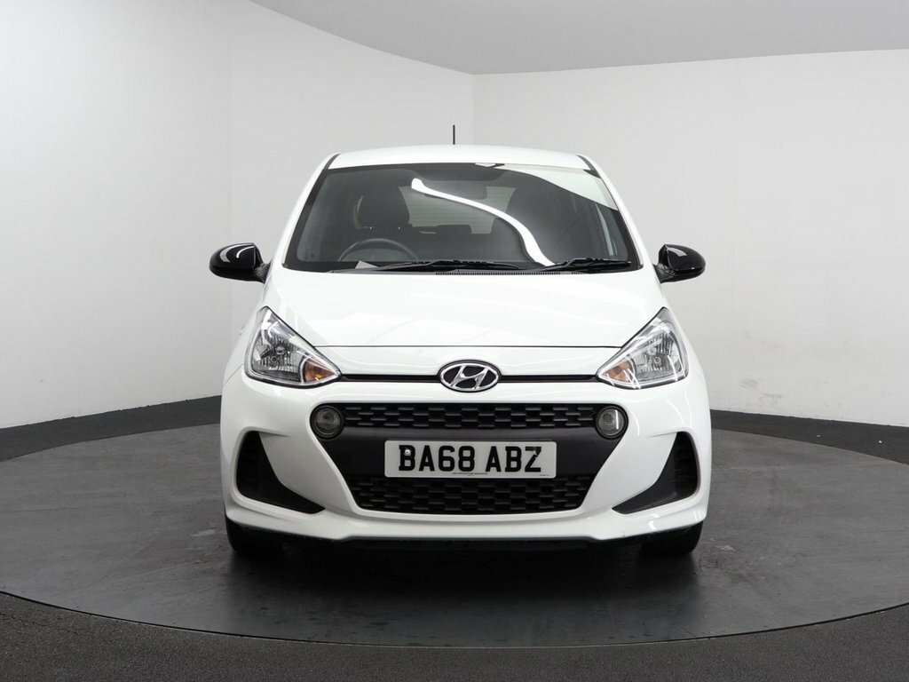 Hyundai I10 1L Go Se BA68ABZ White #4
