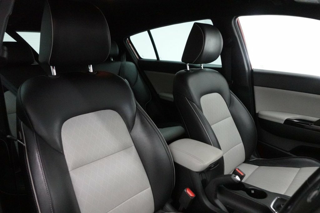 Kia Sportage 1.6L Gt-line Red #3