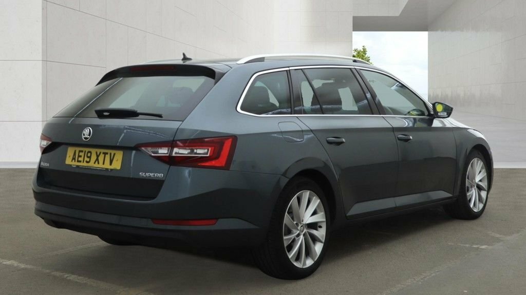 Skoda Superb 2L Se Technology Grey #5