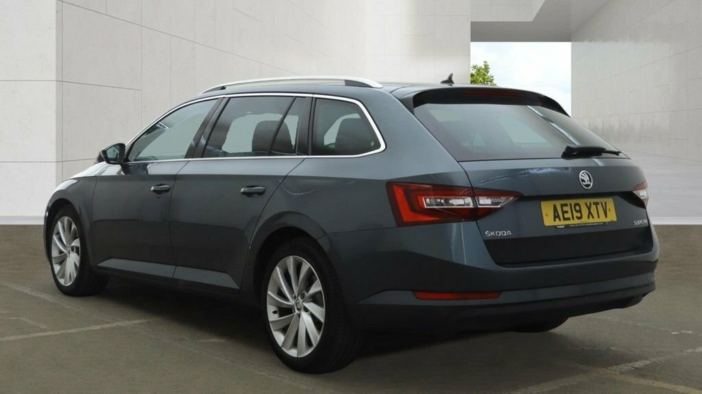 Skoda Superb 2L Se Technology Grey #4