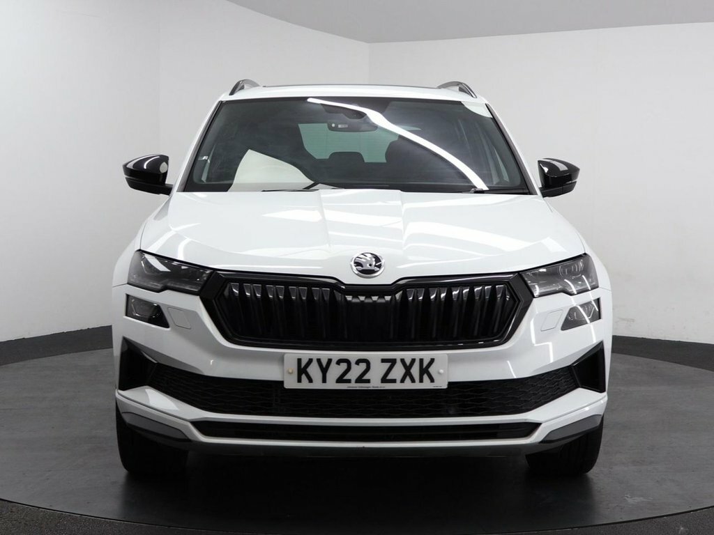 Skoda Karoq 1.5L Sportline KY22ZXK White #4