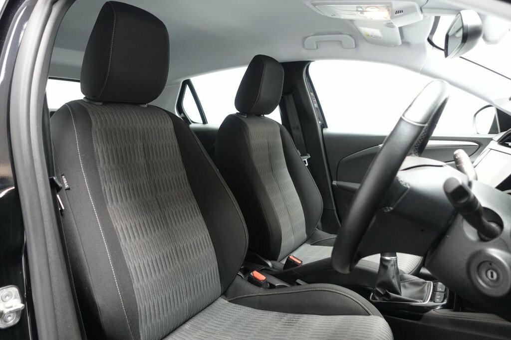 Vauxhall Corsa 1.2L Se Premium LM20UZO Black #3