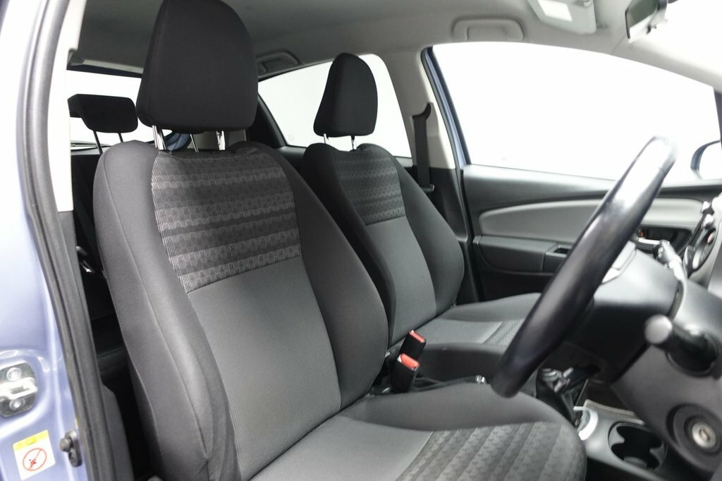 Toyota Yaris 1.3L Icon MK17NNO Blue #3