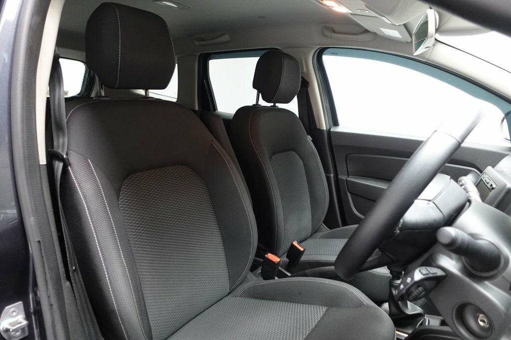 Dacia Duster 1.5L Comfort Grey #2
