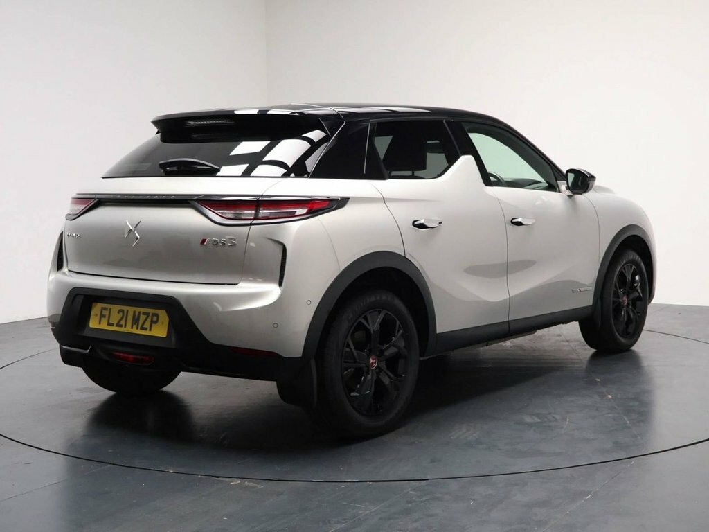 DS DS 3 Crossback 100Kw E-tense Performance Line 50Kwh White #8