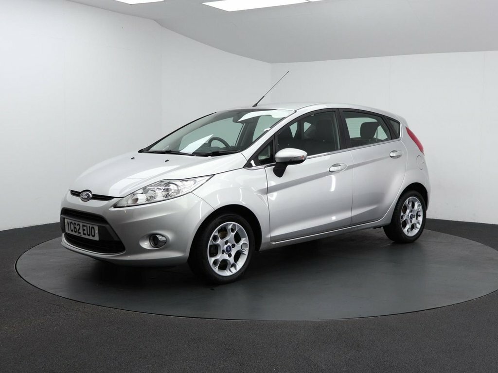 Ford Fiesta 1.3L Zetec Silver #5