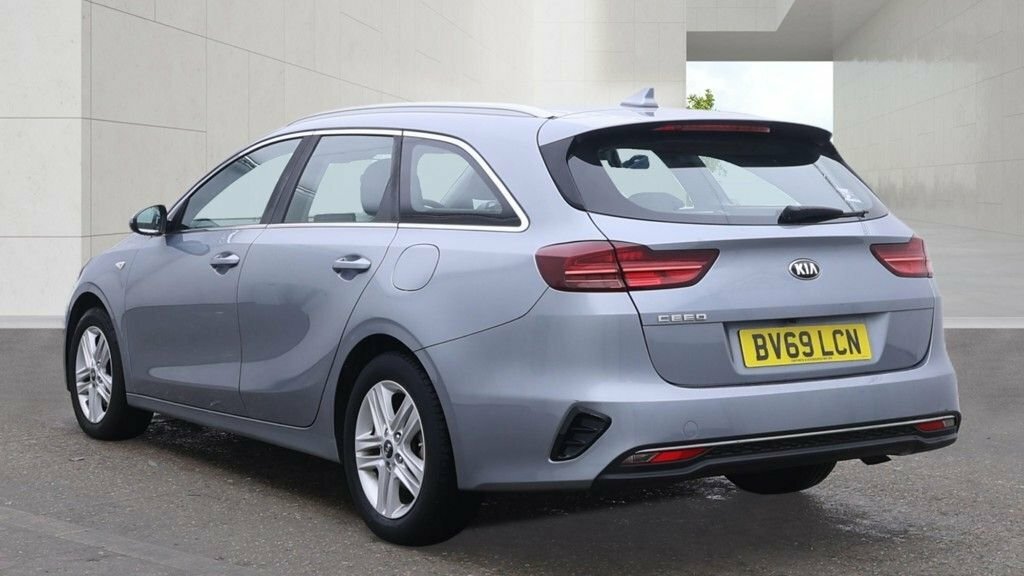 Kia Ceed 1L 2 Nav Silver #3