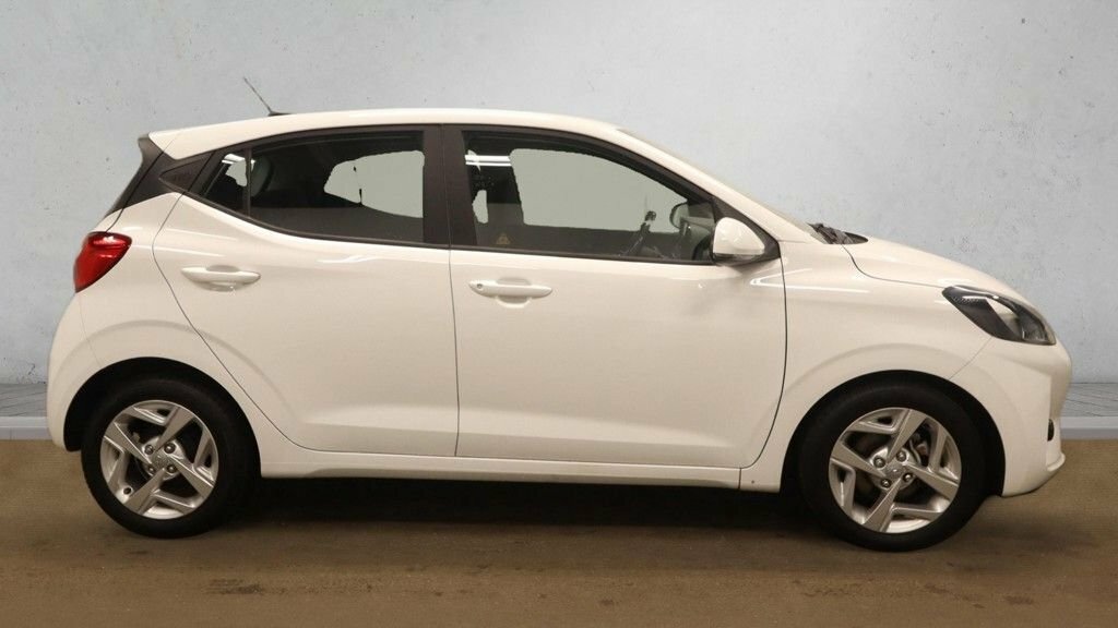 Hyundai I10 1.2L Se Connect White #6