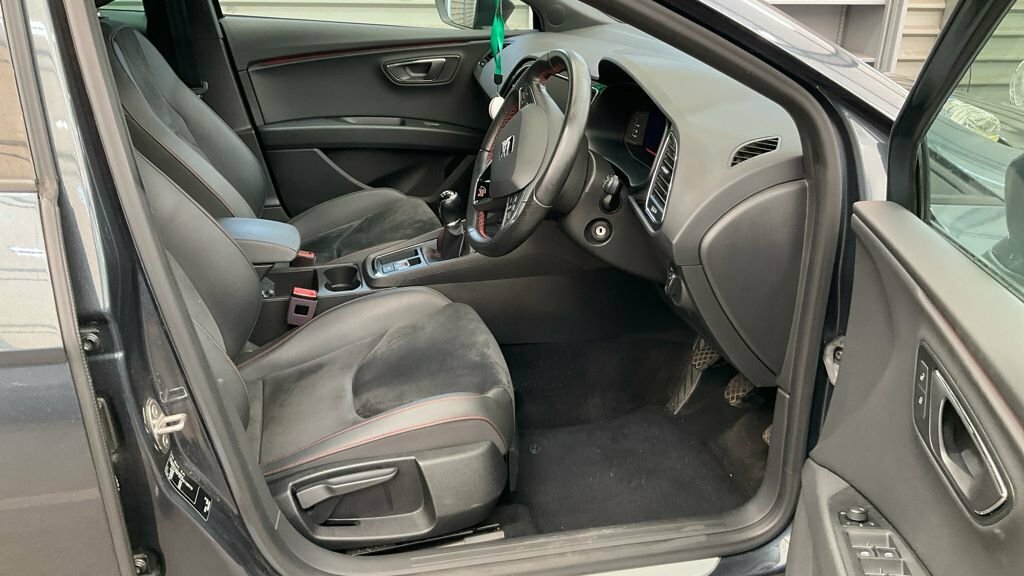 Seat Leon 1.5L Fr Black Edition Grey #2