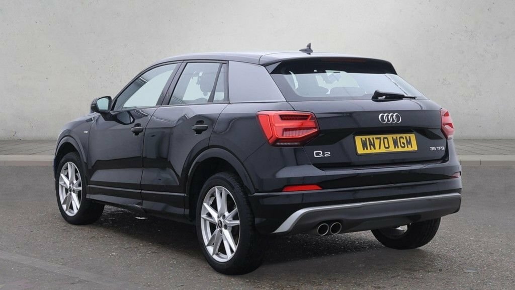 Audi Q2 1.5L S Line Black #5