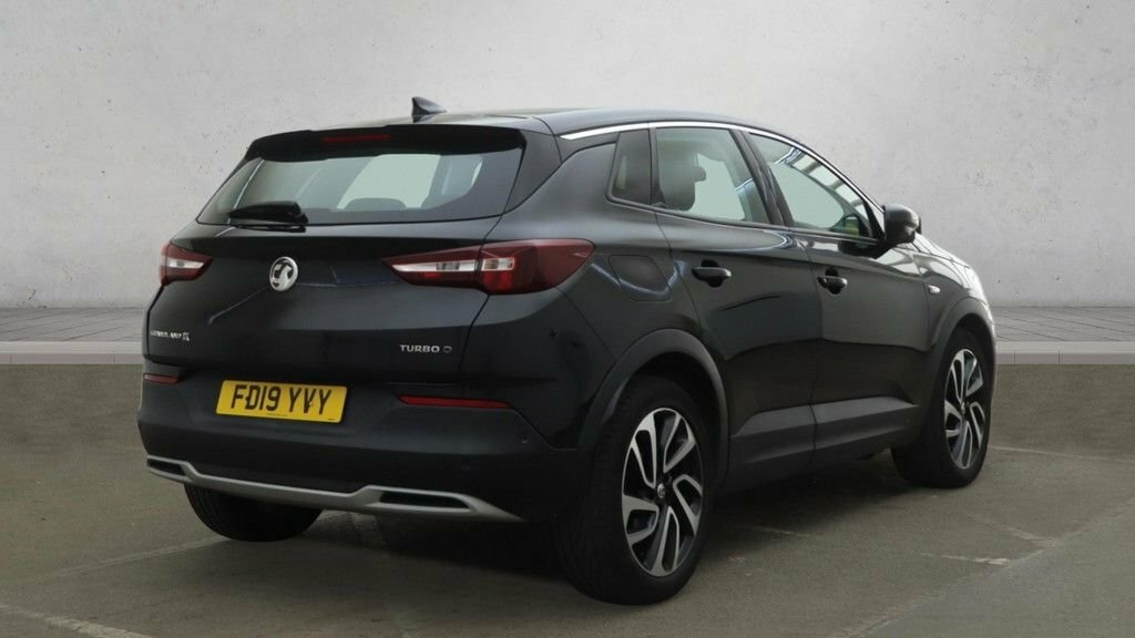 Vauxhall Grandland X 1.5L Elite Nav Black #6