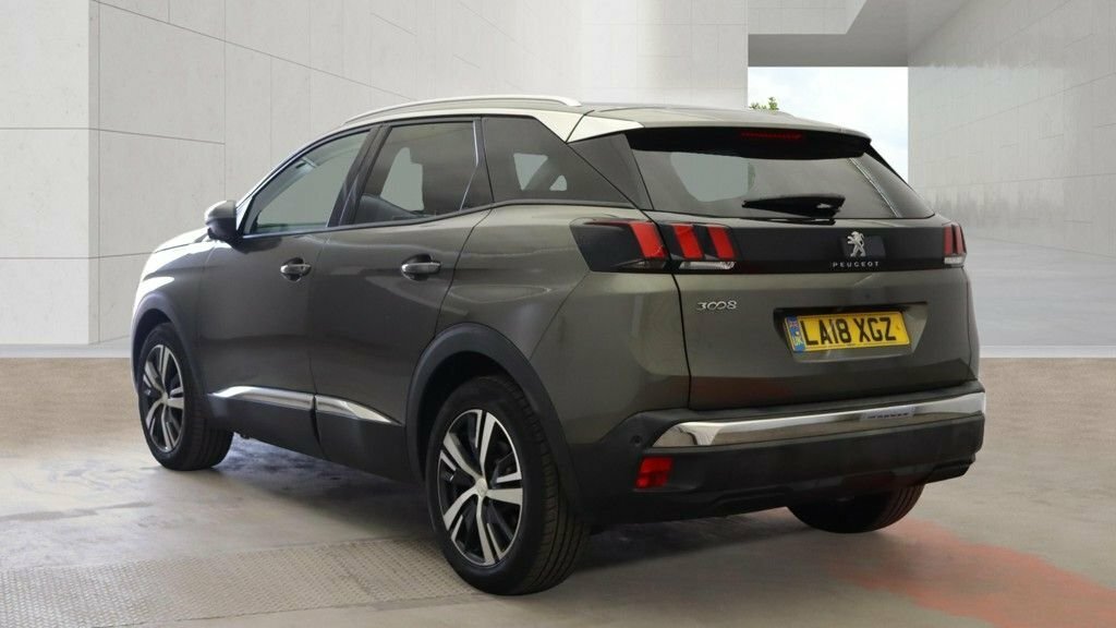 Peugeot 3008 1.5L Allure Grey #4