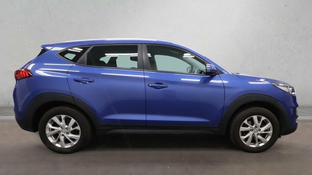 Hyundai Tucson  Black #7