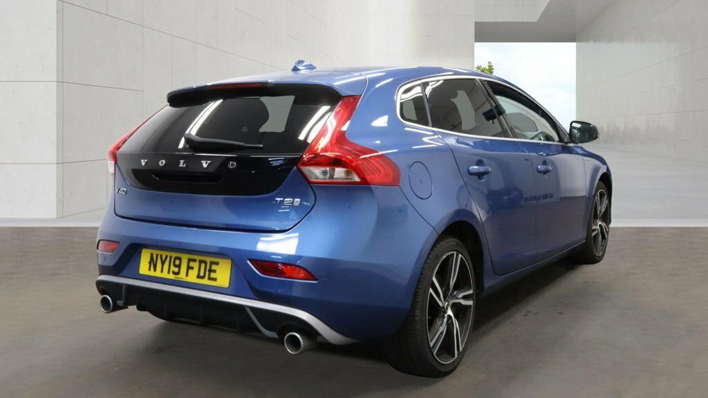 Volvo V40 2L R-design Edition Blue #5