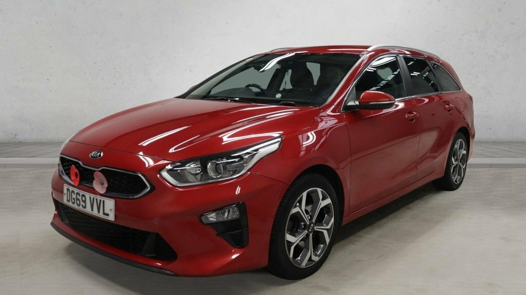 Kia Ceed 1L 3 Red #3