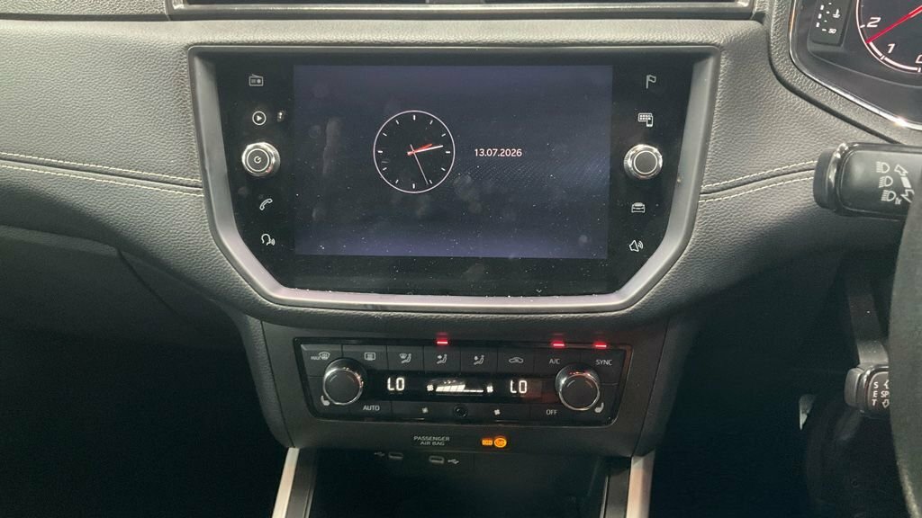 Seat Arona 1L Xcellence Lux LE21OLP Grey #2