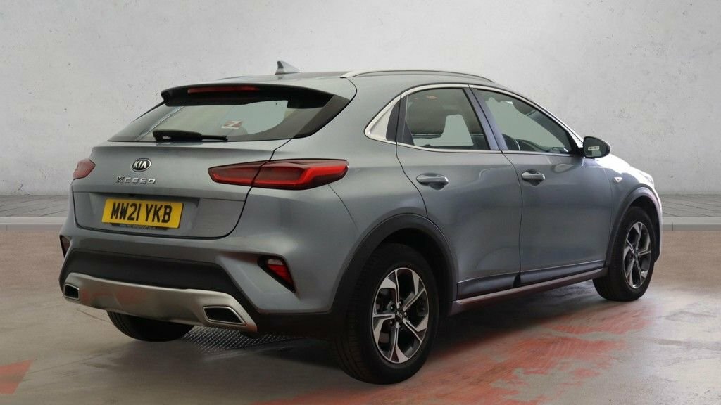 Kia Xceed 1L 2 Silver #5