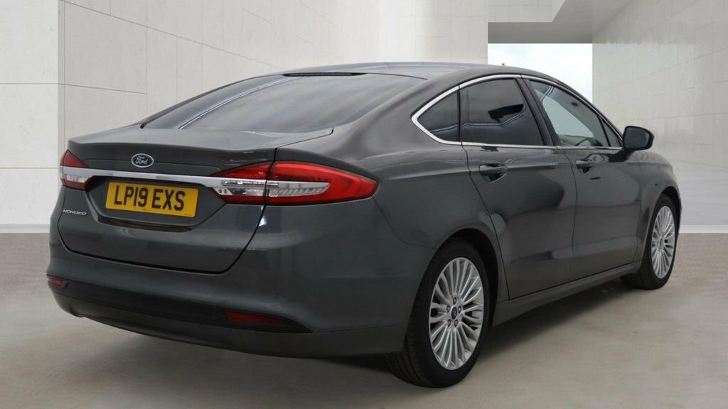 Ford Mondeo 2L Titanium Edition Grey #5