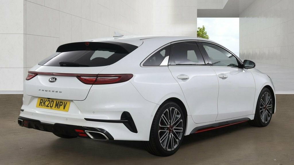 Kia Proceed 1.6L Gt White #5