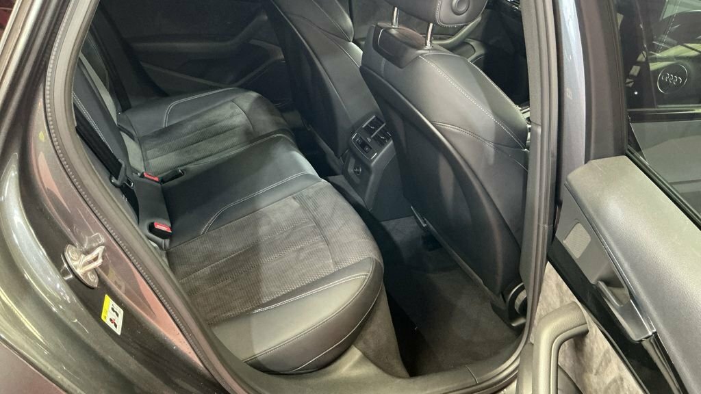 Audi A4 40 Tfsi S Line S Tronic 2019 White #8