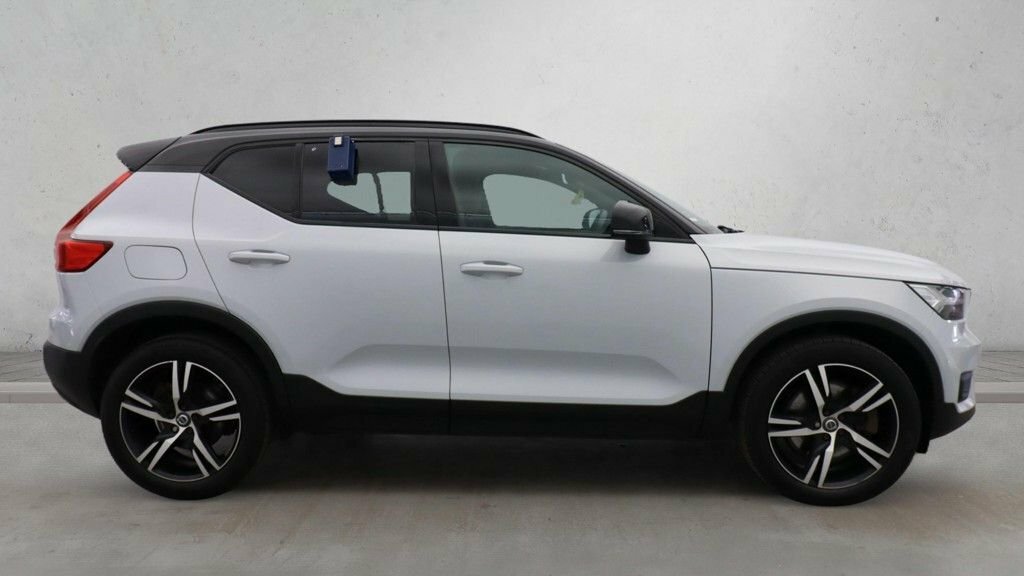 Volvo XC40 1.5L R-design Silver #6