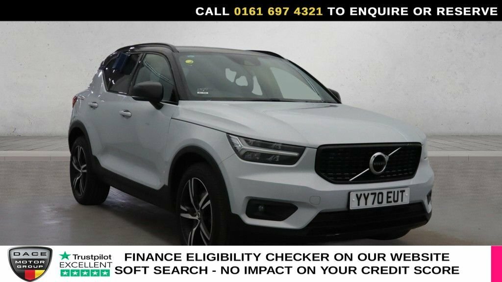 Volvo XC40 1.5L R-design Silver