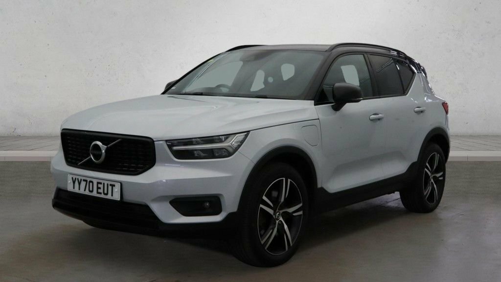 Volvo XC40 1.5L R-design Silver #4