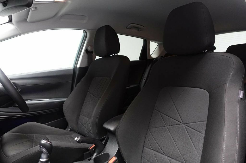 Hyundai Bayon Premium Blue #10