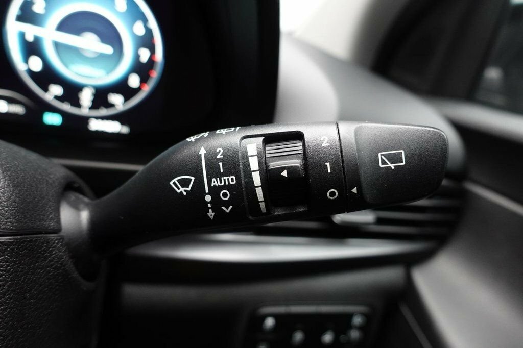 Hyundai Bayon Premium Blue #16