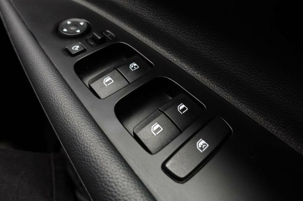 Hyundai Bayon Premium Blue #29