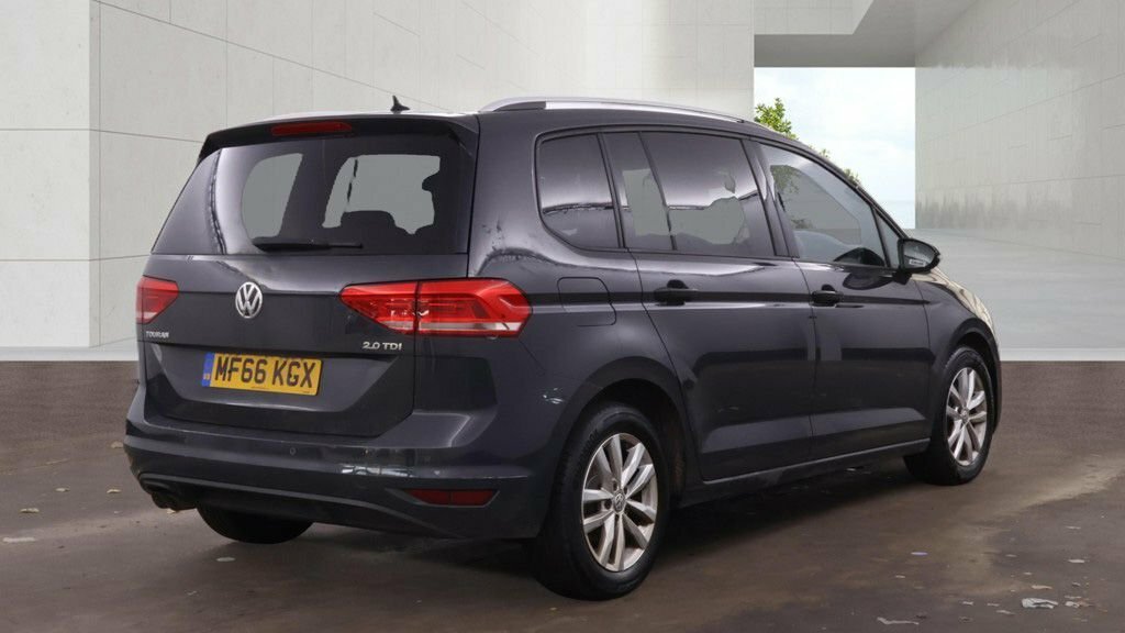 Volkswagen Touran 2L Se Grey #4