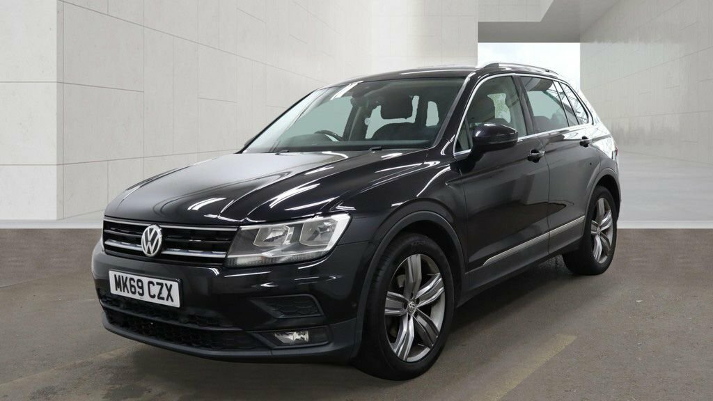 Volkswagen Tiguan 1.5L Match MK69CZX Black #3