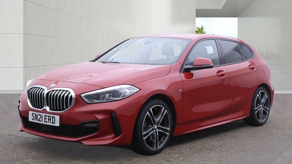 BMW 1 Series 1.5L M Sport SN21ERD Red #4
